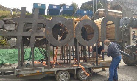 Fabrication de lettrage géant en 3D par entreprise de soudure à Frontenex